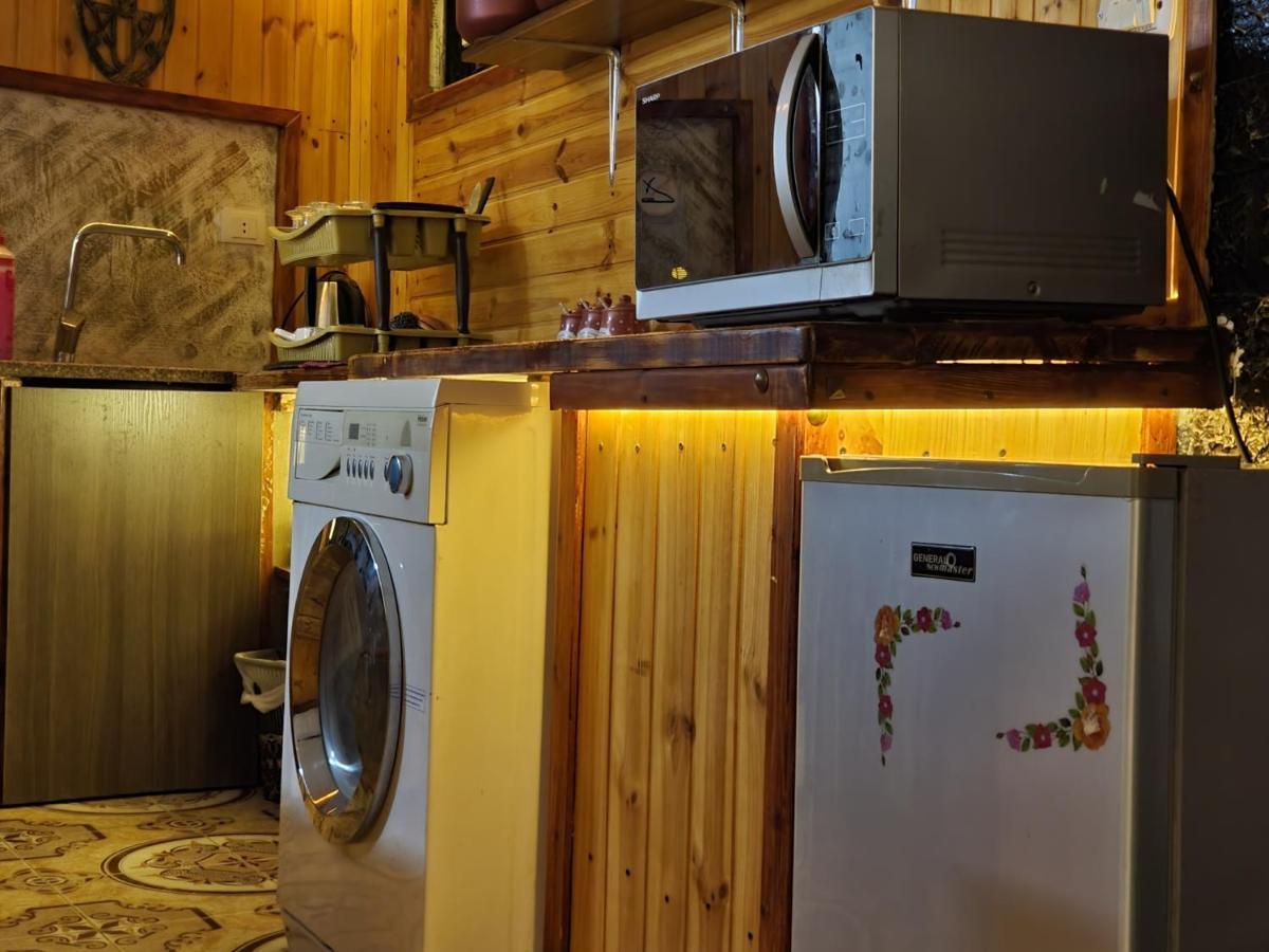 Zeus Apartment Jarash Bagian luar foto